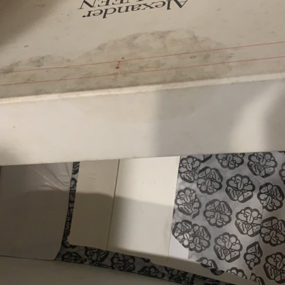 Alexander McQueen silver /white - Picture 3 of 6